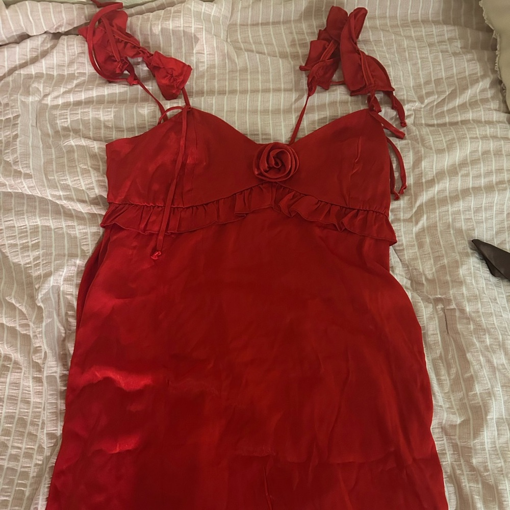 Chic Red Dress with Ruffled Straps